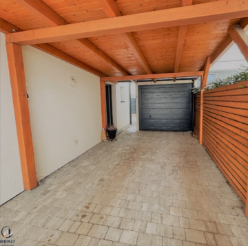 Bild - Neuwertiges Einfamilienhaus in Absdorf: Modernes Wohnen mit Terrasse und Garage!