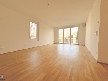 Tolle 4 Zimmerwohnung mit herrlichem Balkon, 2232 Deutsch-Wagram, Wohnung