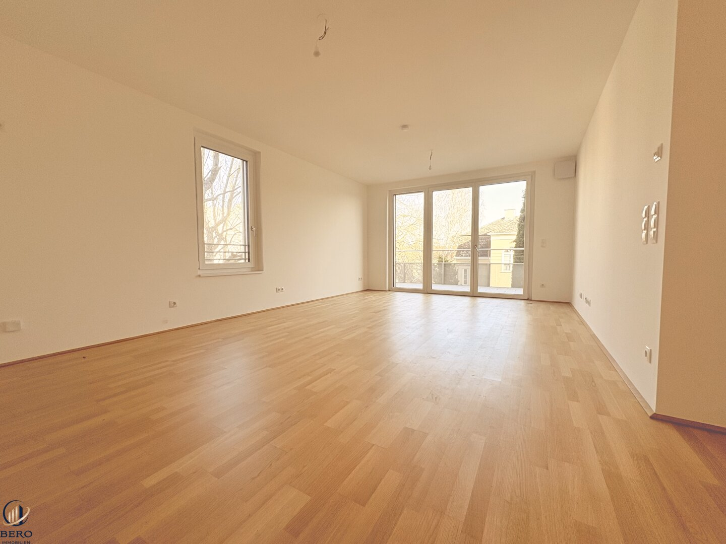 Wohnküche Richtung Balkon