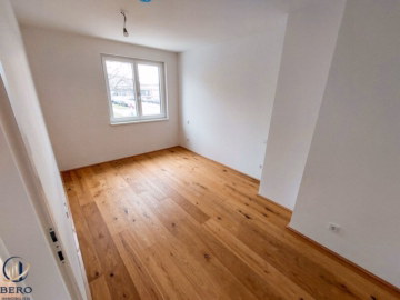 Bild - 4 Zimmer Penthouse Maisonettewohnung mit Terrasse | U1 Aderklaaer Straße