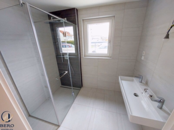 Bild - 4 Zimmer Penthouse Maisonettewohnung mit Terrasse | U1 Aderklaaer Straße