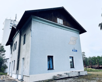 Bild - RARITÄT – Ehemaliger Bahnhof mit großem Grundstück – RARITÄT