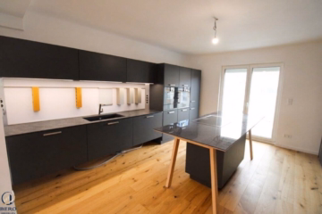 Bild - 3 Freiflächen! Hochwertigste Ausstattung! Exklusive Maisonettewohnung mit 2 Eingängen!