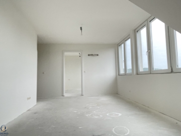 Bild - Charmante Dachgeschosswohnung auf 2 Etagen in beliebter Hietzinger Wohngegend