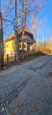 Einfamilienhaus im Bestand - „Dieses Haus bietet Raum für individuelle Gestaltung inmitten von Velden am Wörthersee“